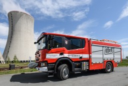 Hasiče z Jaderné elektrárny Dukovany, Hrotovic a Moravského Krumlova prověří cvičný požár v elektrárně